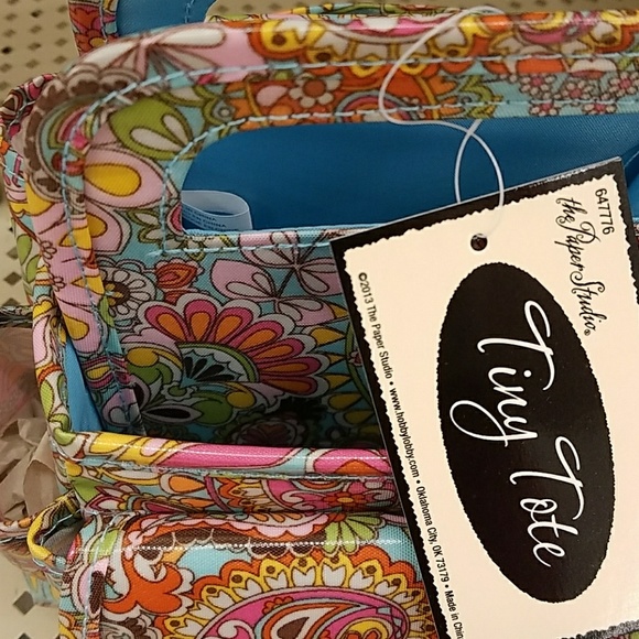 Nwt Tiny tote - Picture 4 of 4