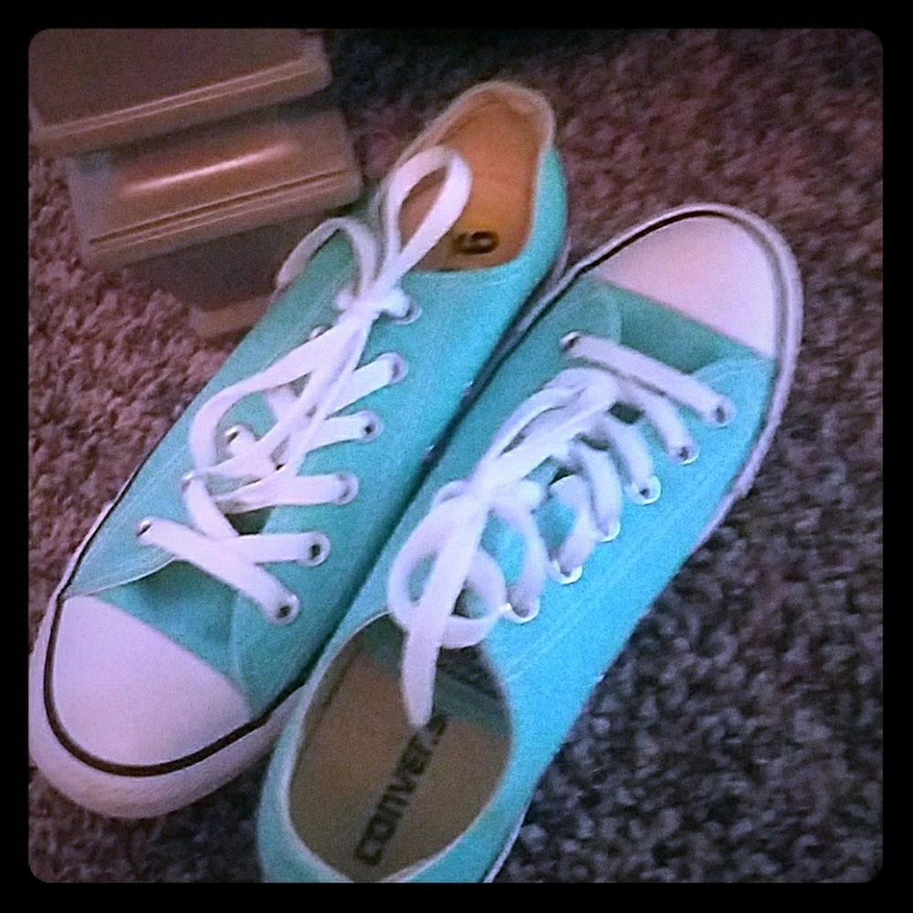 Converse shoes