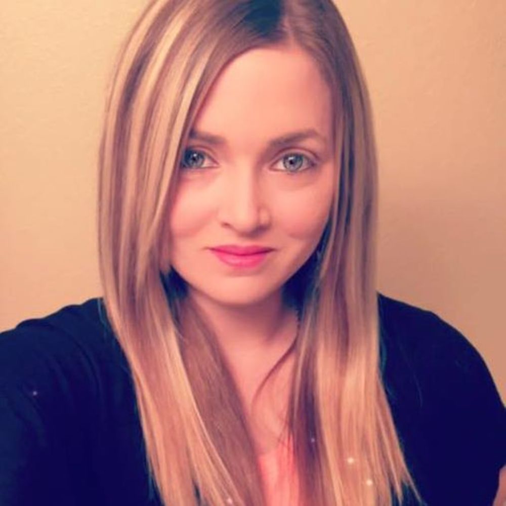 Meet your Posher, Laci