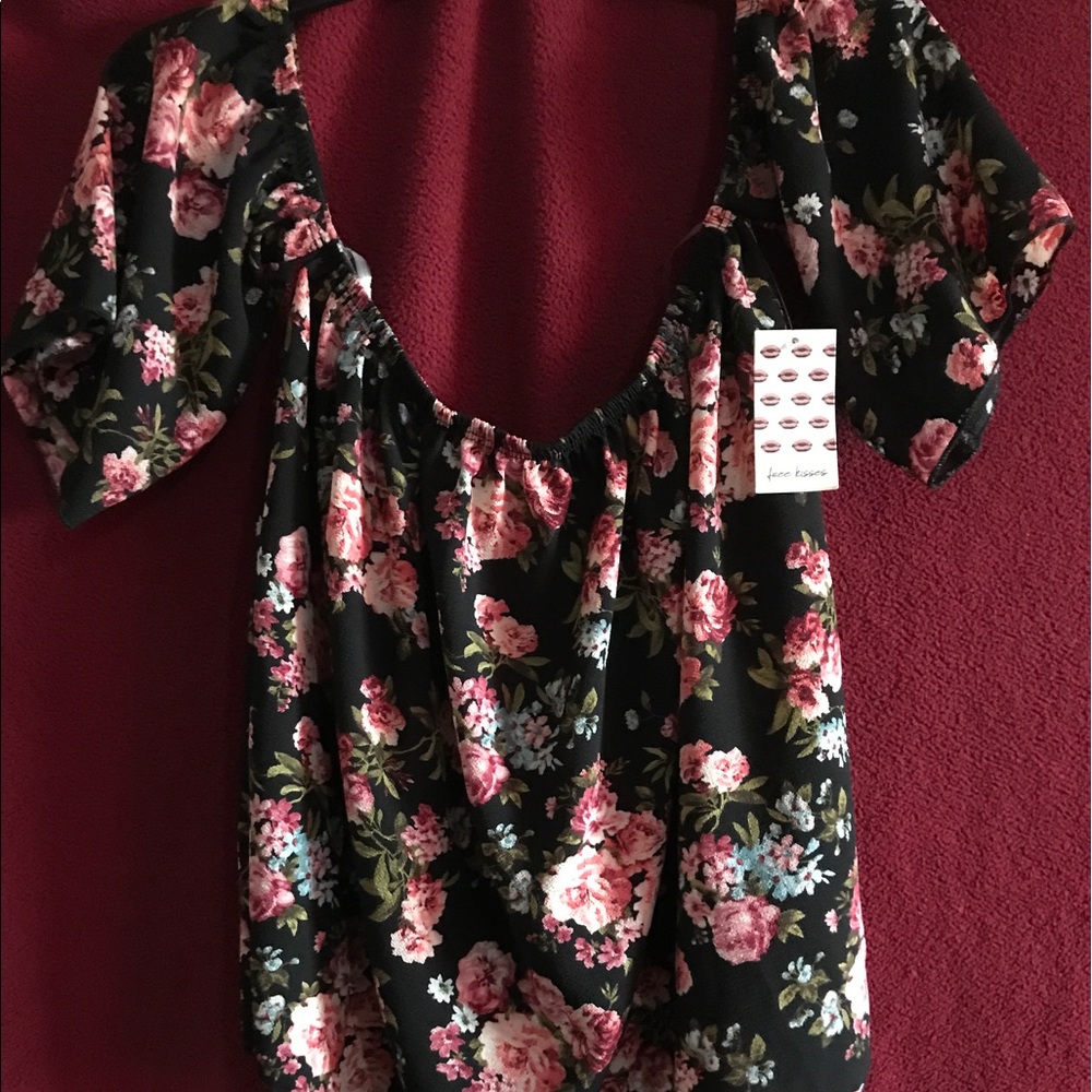 New Black Floral off the shoulder top