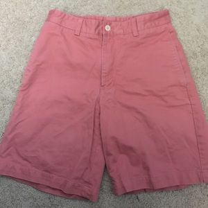 Vineyard Vines salmon club shorts
