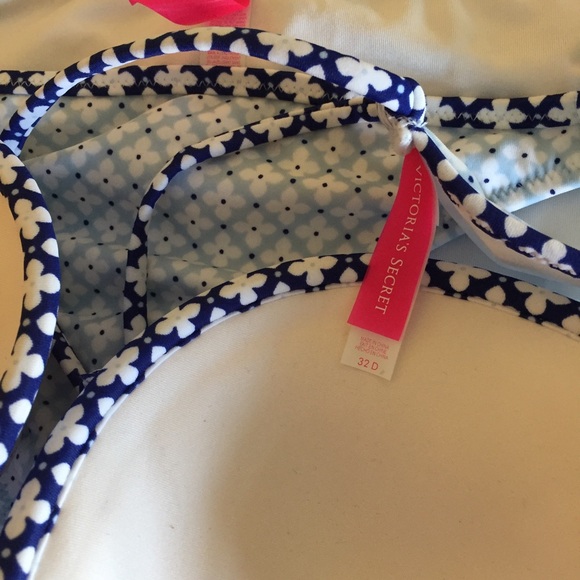 Victoria secret push up top & string bikini bottom - Picture 3 of 4