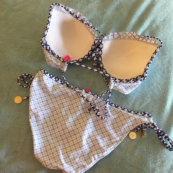 Victoria secret push up top & string bikini bottom - Picture 4 of 4