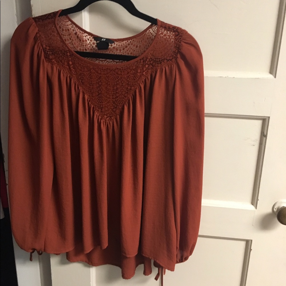Flowy long sleeve blouse