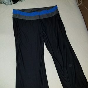 Women's yoga pants