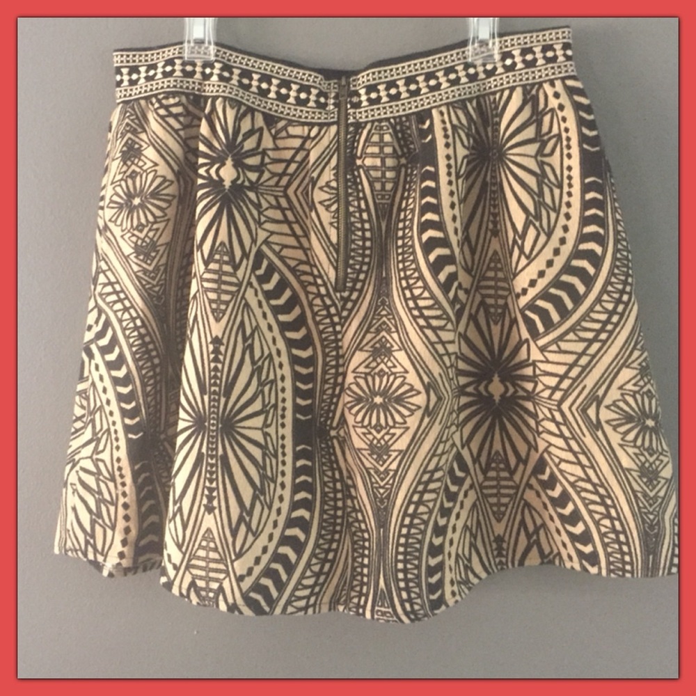 Tibetan Ink Print skirt Black & Tan Geo NWOT