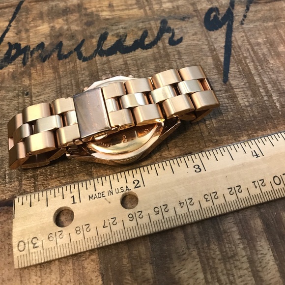 MARC by Marc Jacobs rose gold watch