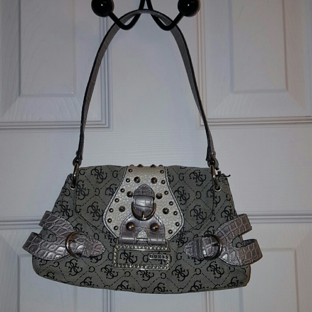 👛GUESS Rhinestones and studs mini bag