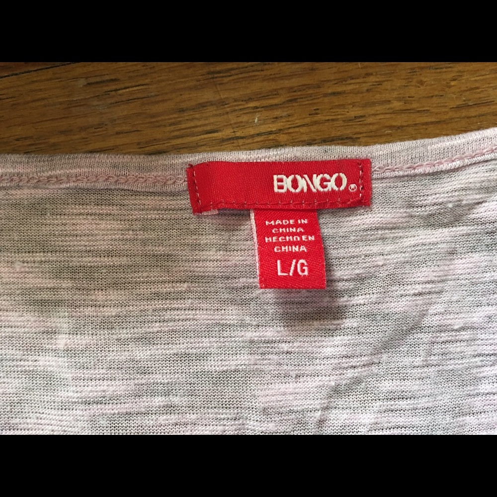 Clothing - Picture 7 of 8