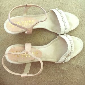 New York Transit white high heels