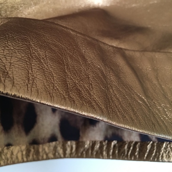 Dolce & Gabbana Leather Shorts - Picture 4 of 8