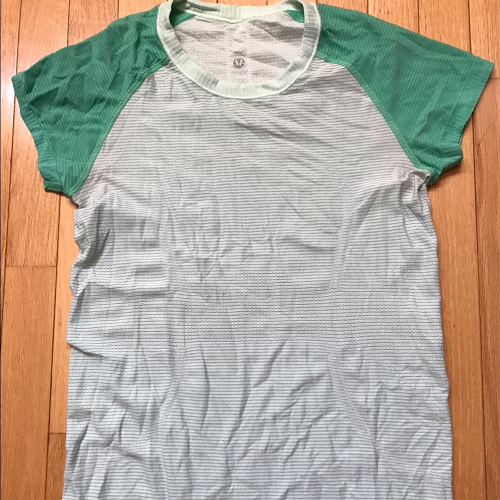 Run swiftly mint green t shirt size 8