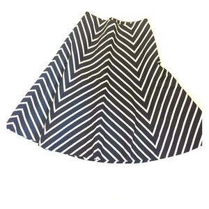 The Limited, A Line, Navy and White Skirt, size 0