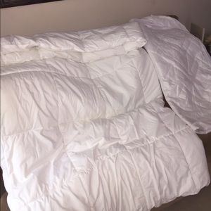 IKEA full/queen down comforter and mattress cover
