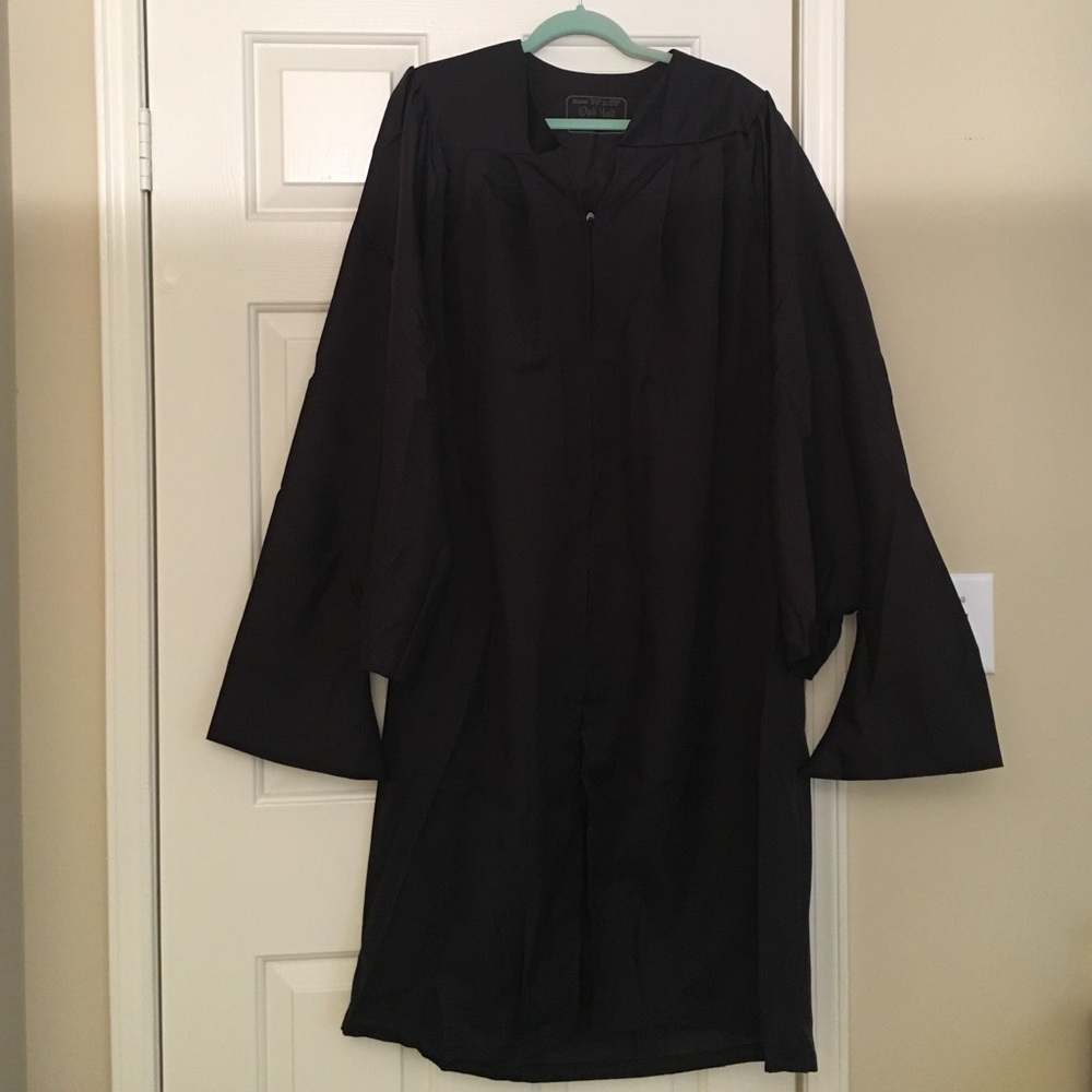 Graduation gown