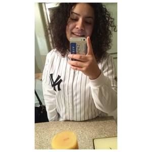 Meet your Posher, Vanessa