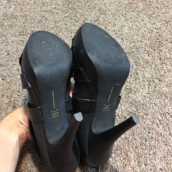 INC International Concepts black heels, size 9 - Picture 4 of 4