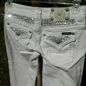NWOT Beautiful White MissMe Jeans