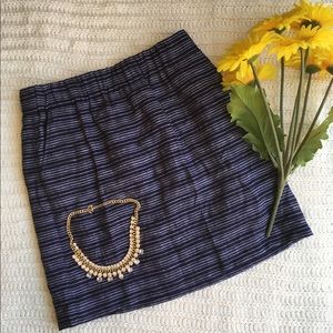 CLOSET CLOSING Ann Taylor LOFT Navy skirt