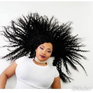 Meet your Posher, Mireille