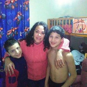 Meet your Posher, Aracelis