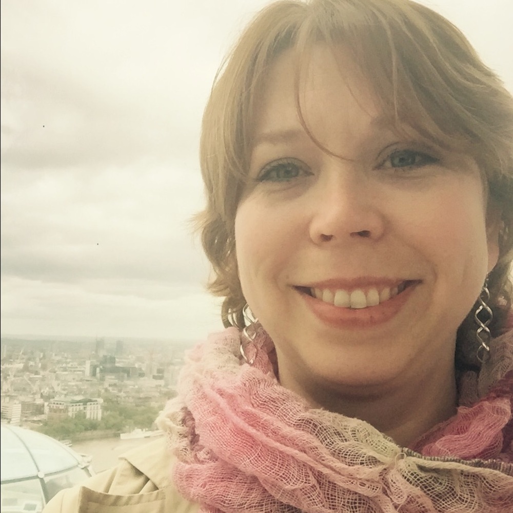 Meet your Posher, Jennifer