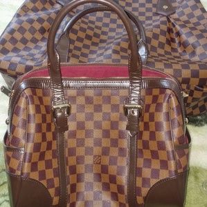 Louis vuitton ladies hand bag big and small