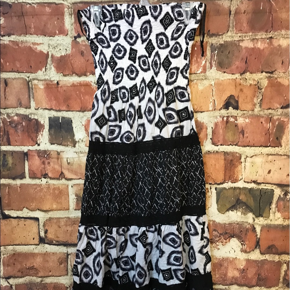 Black and white maxi dress