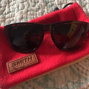 NWOT never worn SMITH sunglasses