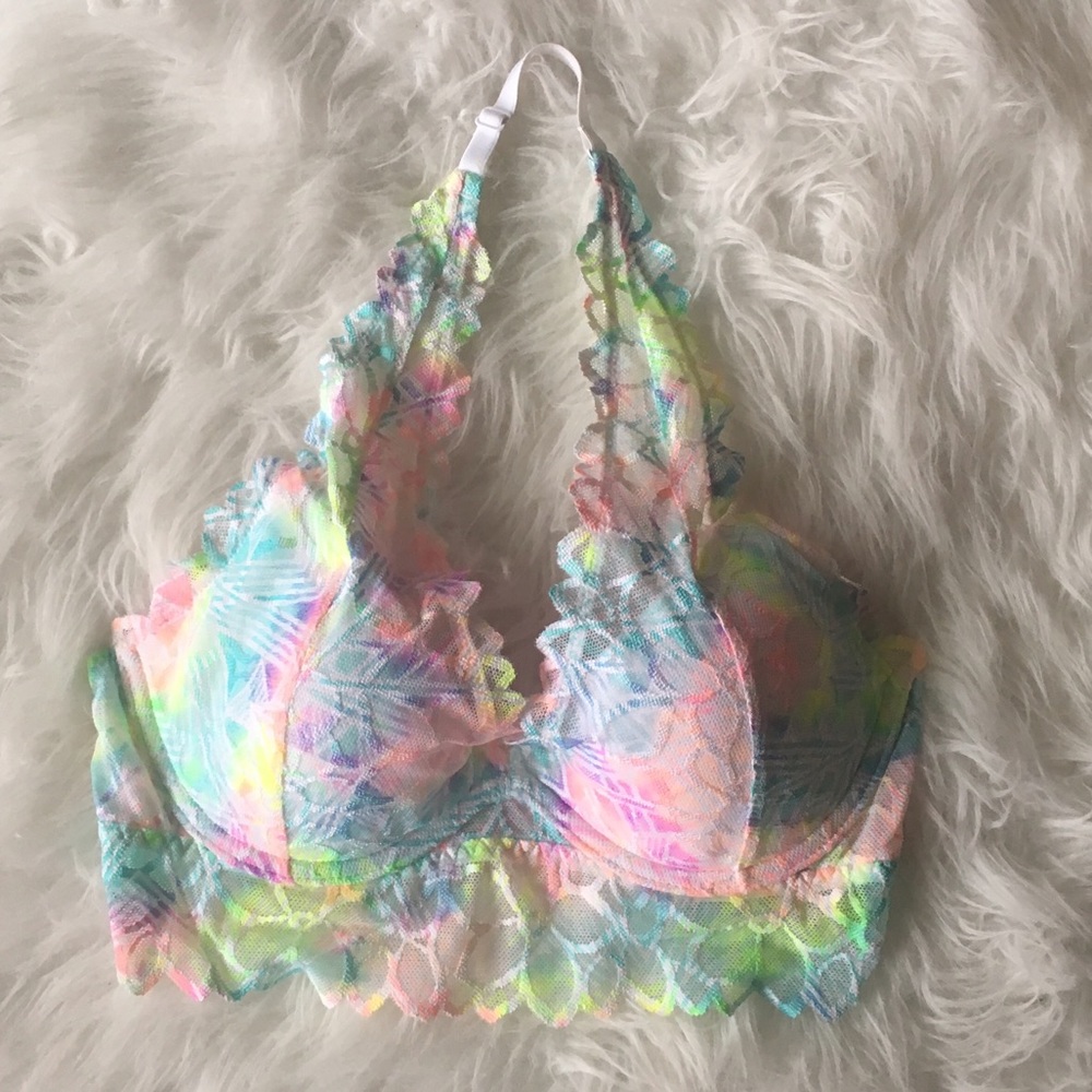 VS Bralette size S (AA-C)