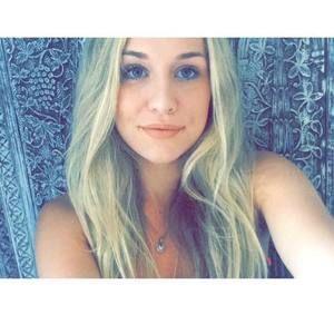 Meet your Posher, Alexandra