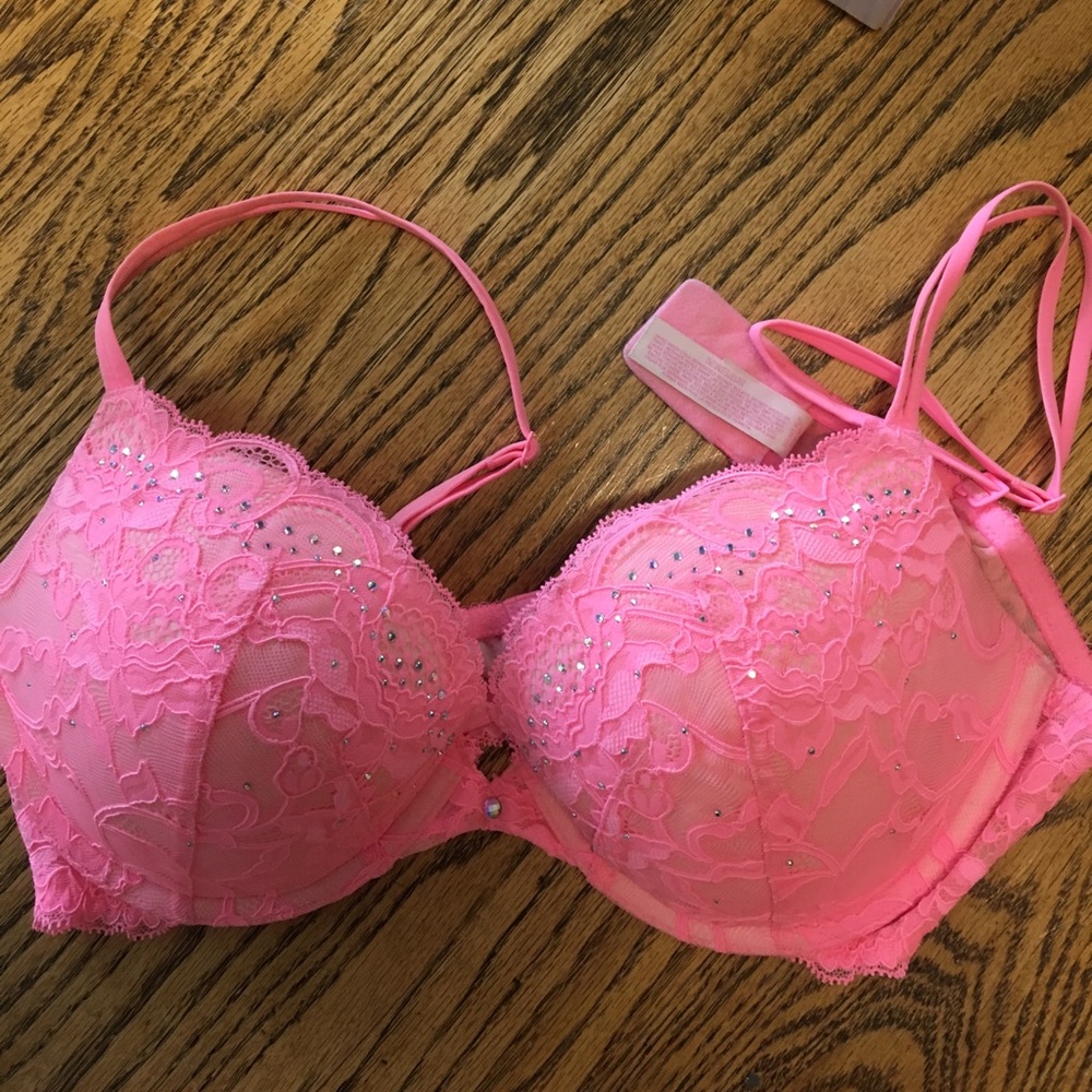 Victoria's Secret Very Sexy Push-Up