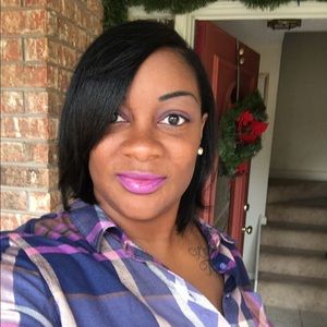 Meet your Posher, Kelli