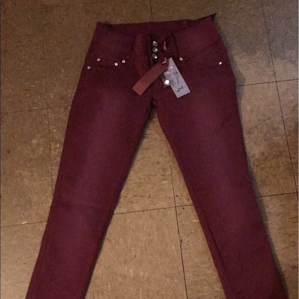 Red brand new skinnis