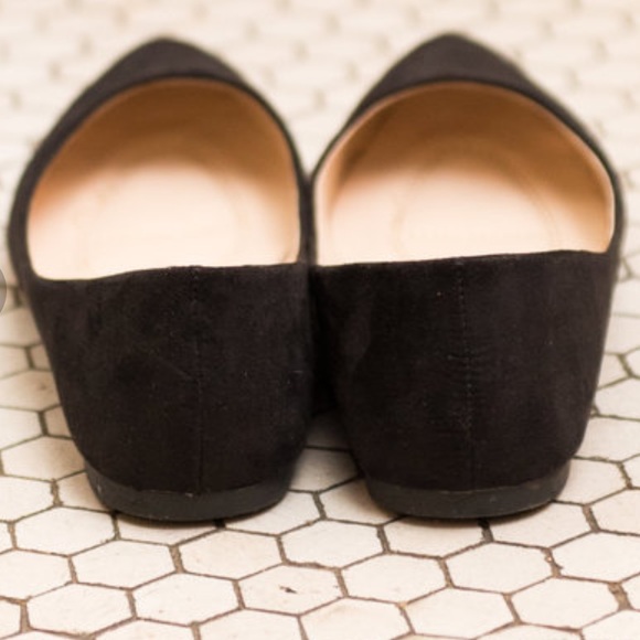 Classic Comfy Black Flats - Picture 2 of 4