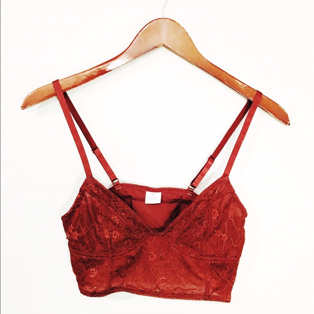 ⛔️ SOLD⛔️Bralette Lace Wine, Maroon Color Crop Top