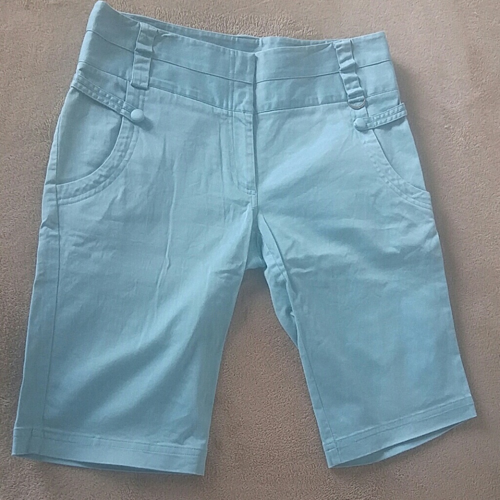 Lija Golf / Bermuda Shorts