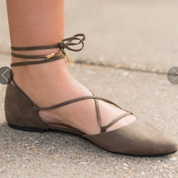 Khaki lace up pointy toe flats - Picture 4 of 6