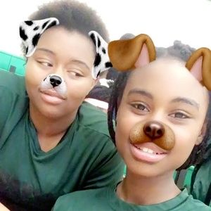 Meet your Posher, Arlinda