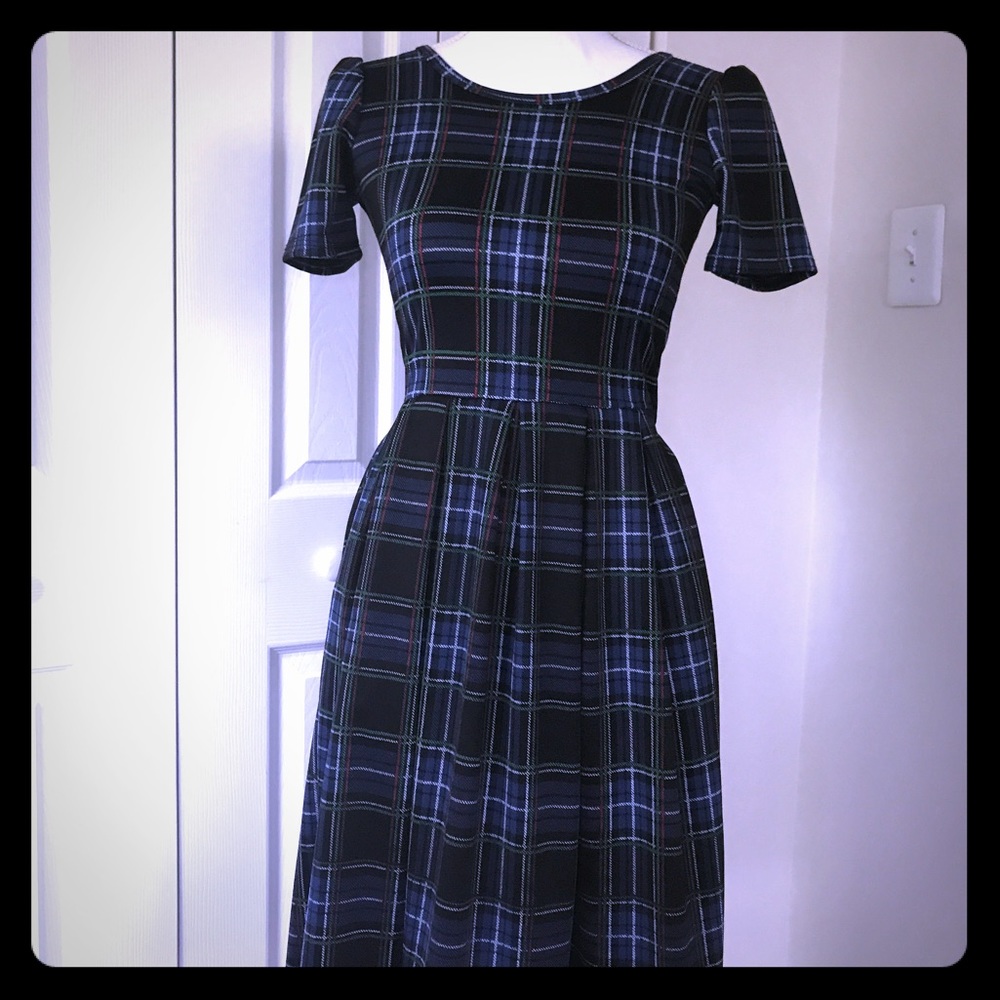 LuLaRoe Amelia