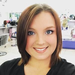 Meet your Posher, Kelsey lynn