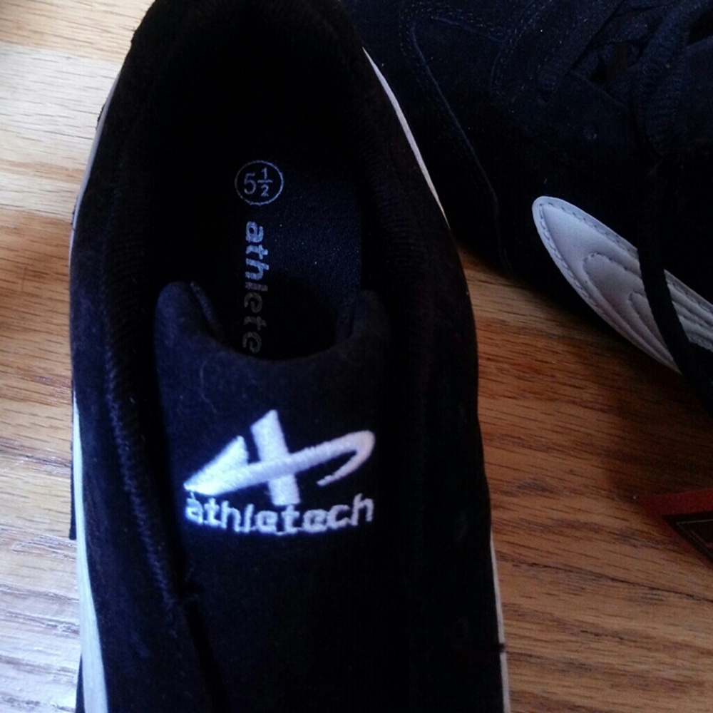 Brand New never worn , still with tags , Fubu - Picture 5 of 6