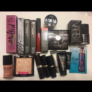Makeup lot