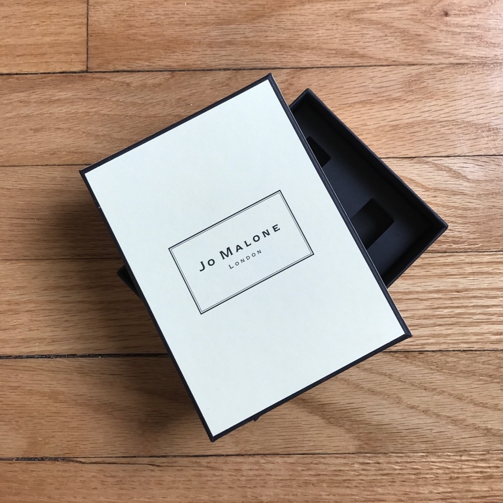 Jo Malone gift box