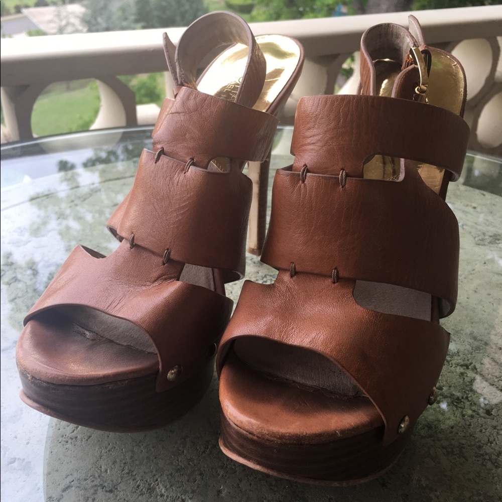 Micheal Kors Platform Heels