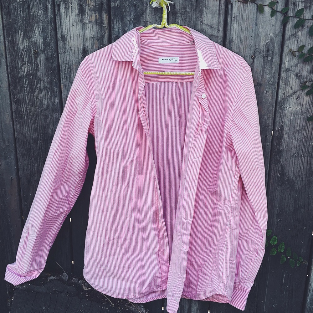 Equipment shirt size small