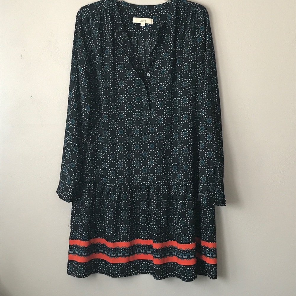 Loft dress. SiZe medium