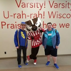 Meet your Posher, Zach