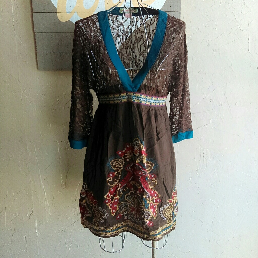 ⏬$25 Flying Tomato Boho dress
