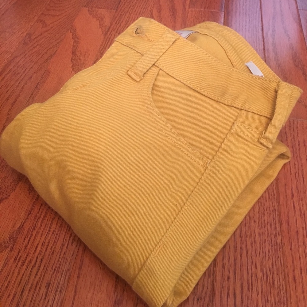 Mustard yellow jeans